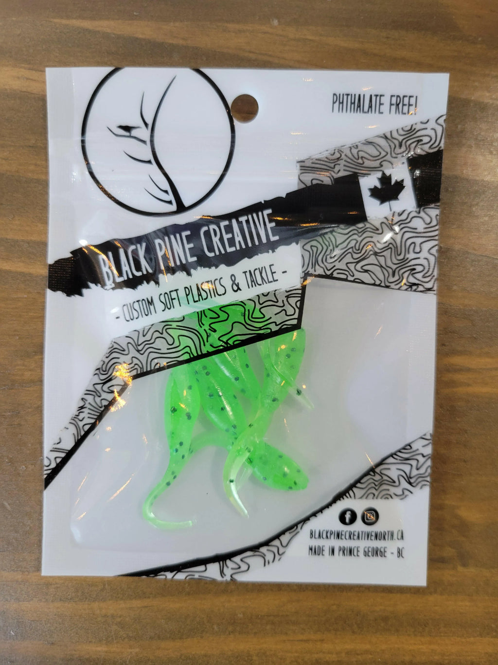 Black Pine Creative 1-1/2" Basic Minnow 6/pk - Green w/Flecks