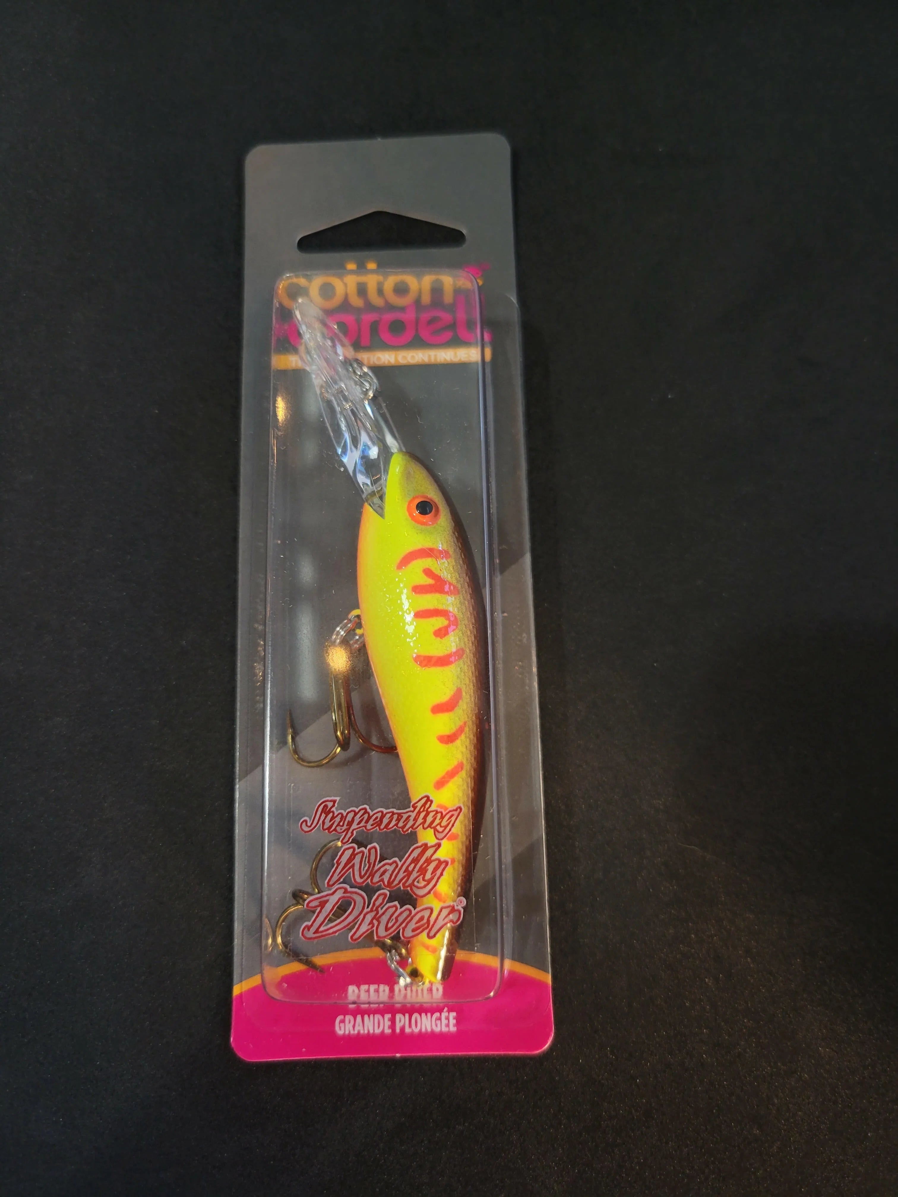 Cotton Cordell Suspending Wally Diver 1/2oz 3