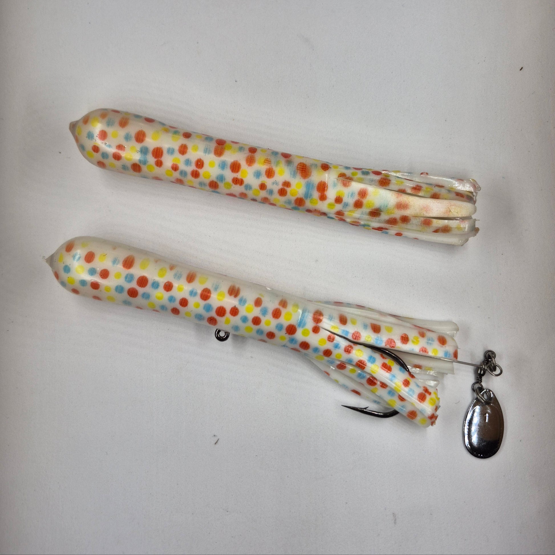 5" Wonderbread Rattle Tube Jig w/Flasher