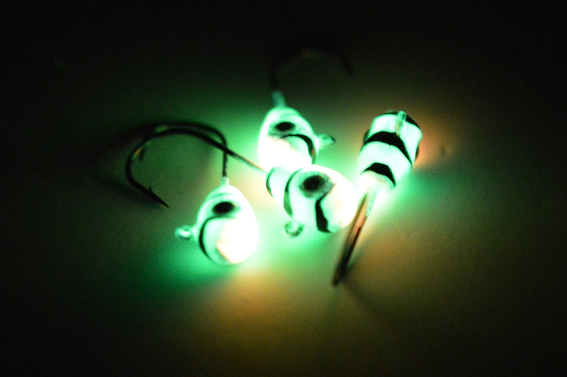 Big Sky Deluxe KnockOut 1/4oz Glow Jigs 4/pack Perch w/Black Lines and Orange Mouth