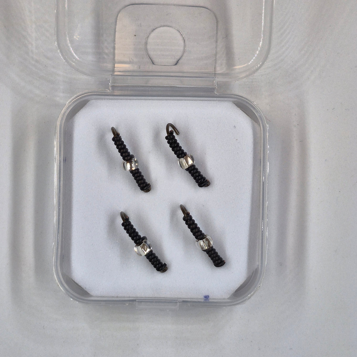GTB Wire Worms Hook Size #8 4/pk