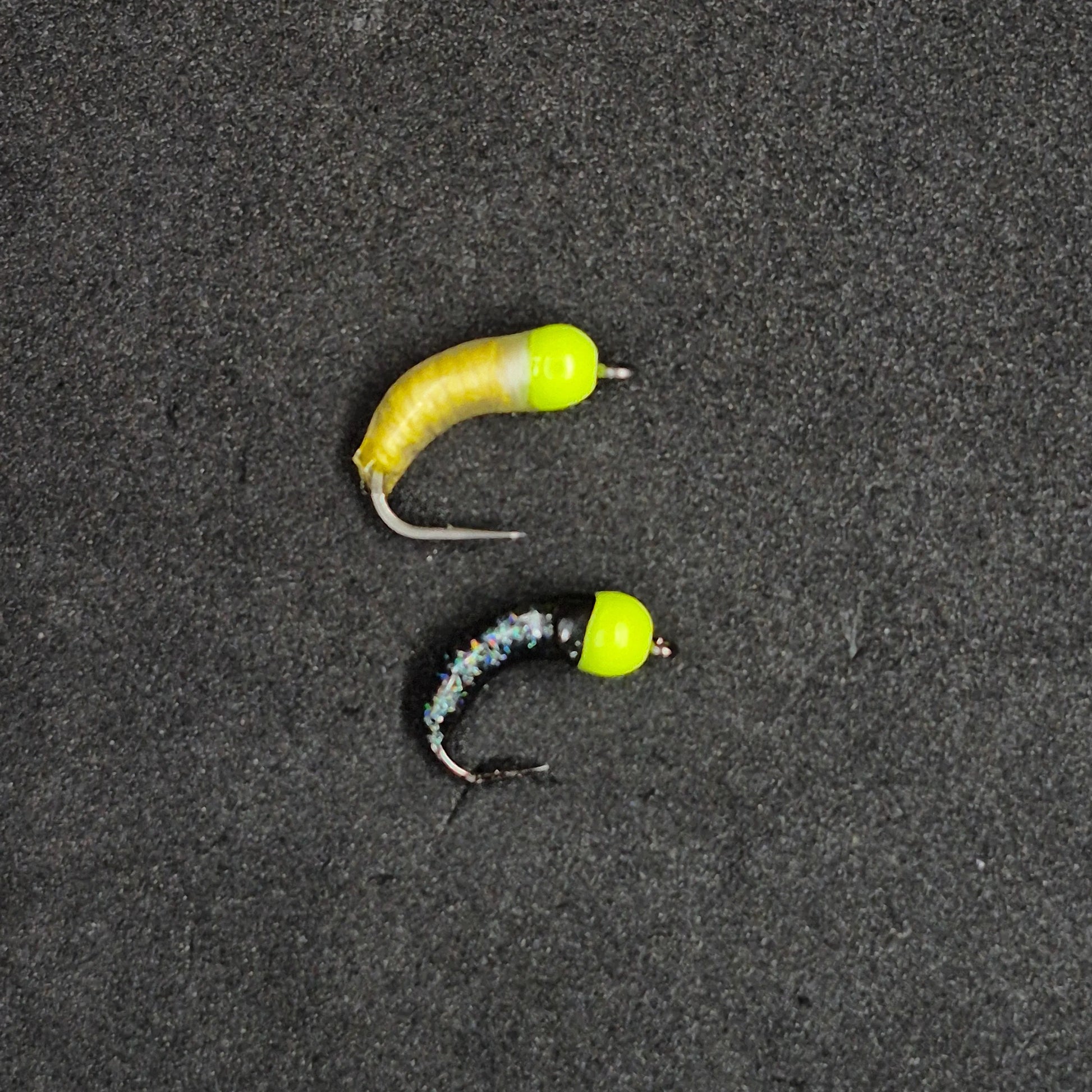 Tom's ice hard nibbles black & yellow bugs