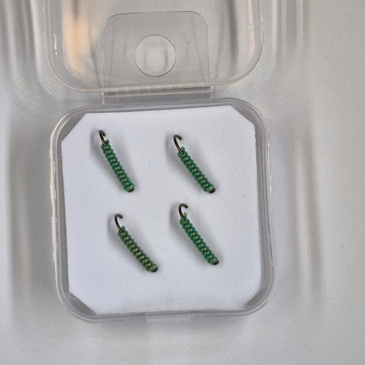 GTB Wire Worms Hook Size #10 4/pk