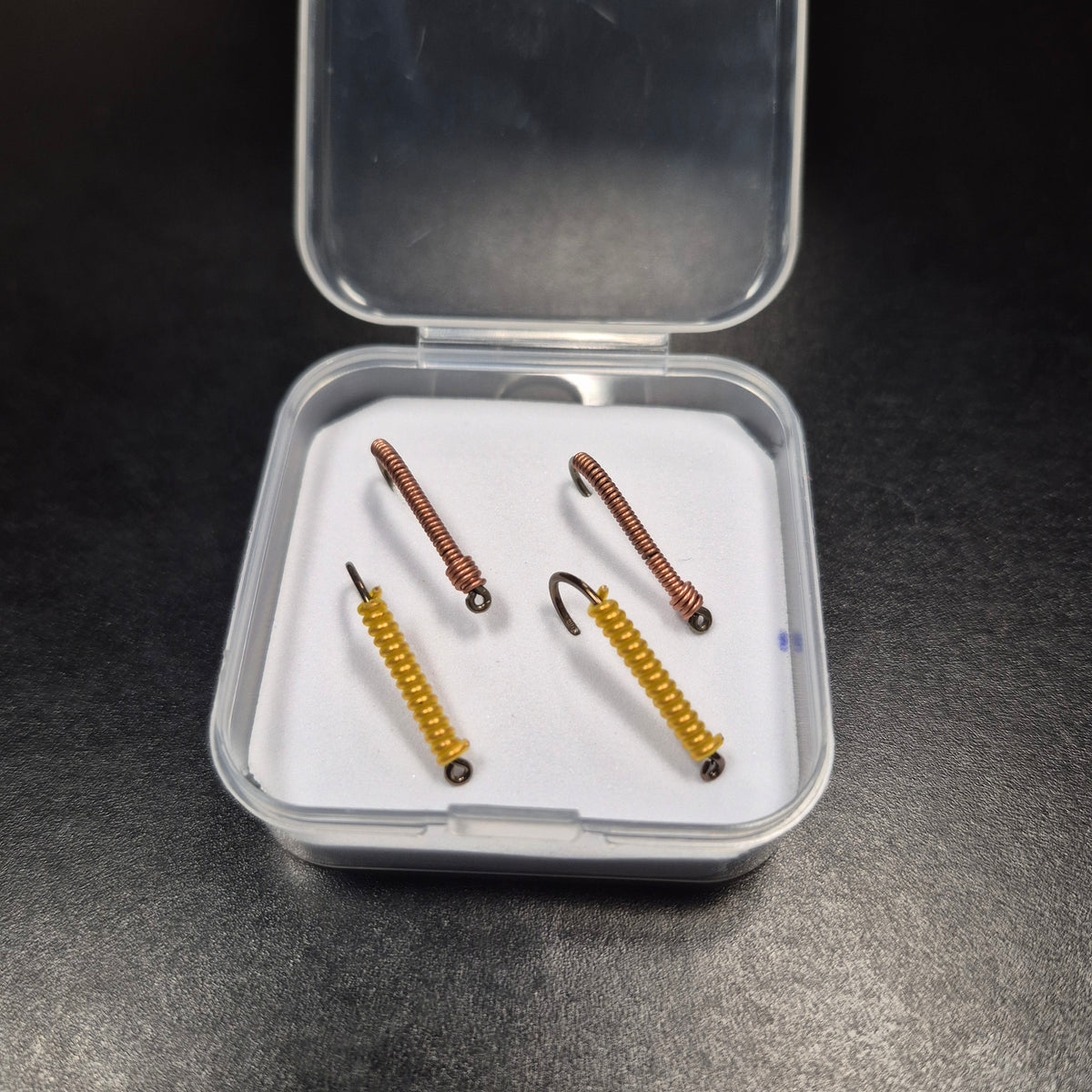 GTB Wire Worms Hook Size #6 4/pk
