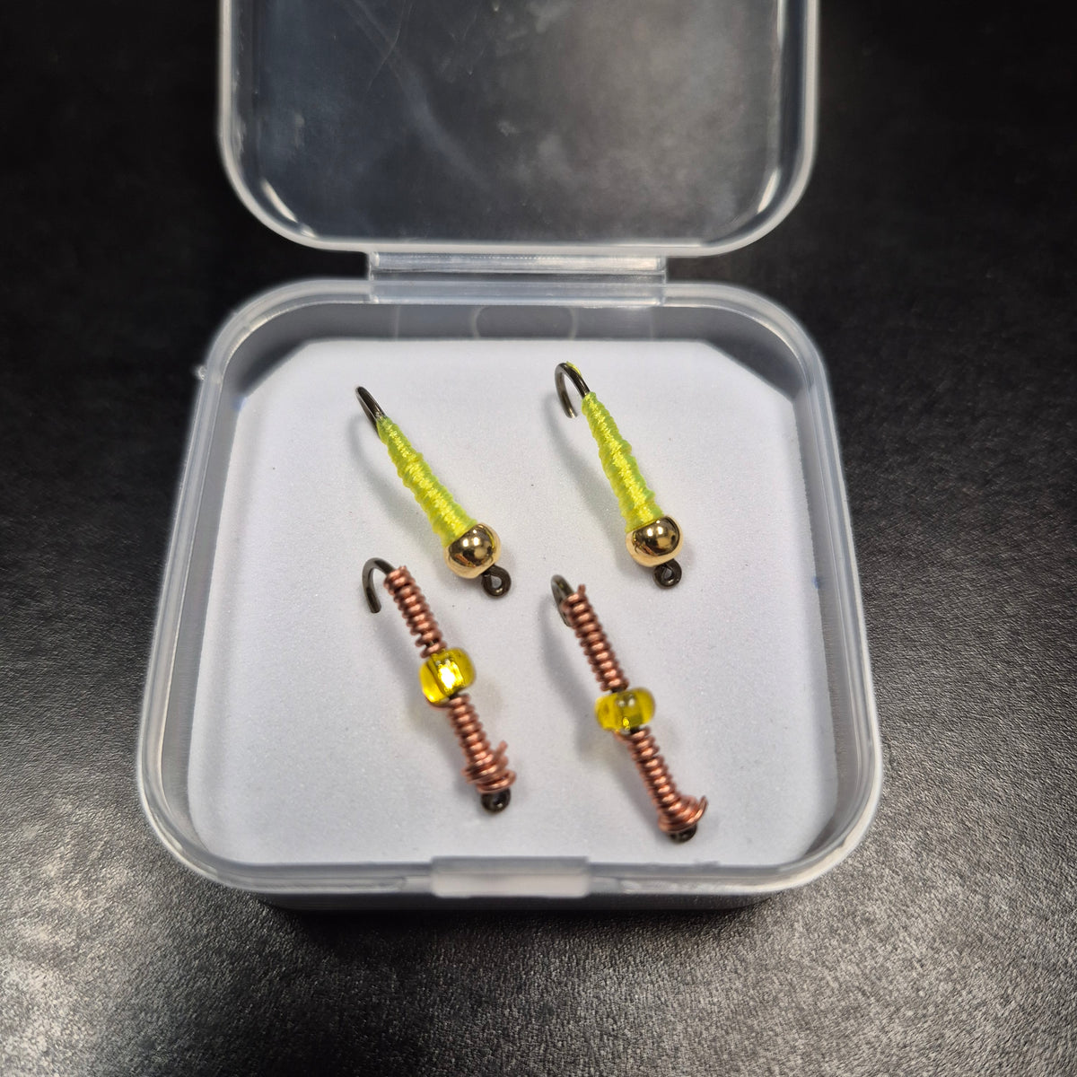 GTB Wire Worms Hook Size #8 4/pk