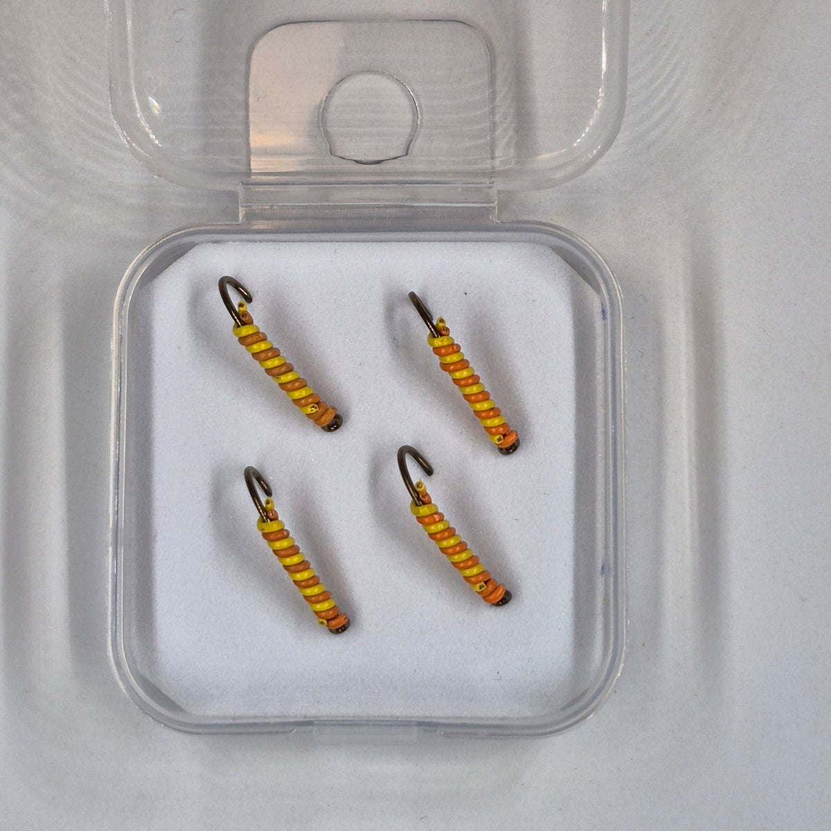 GTB Wire Worms Hook Size #8 4/pk