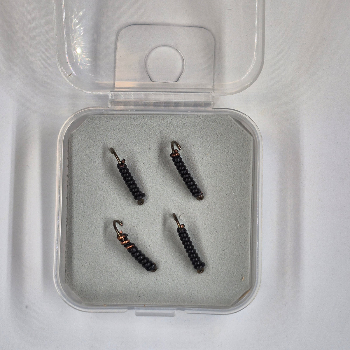 GTB Wire Worms Hook Size #10 4/pk