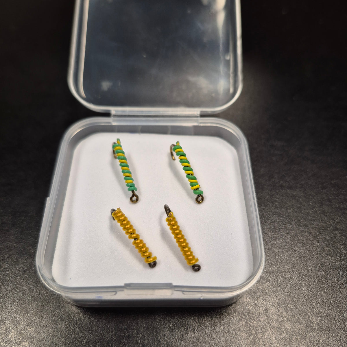 GTB Wire Worms Hook Size #8 4/pk