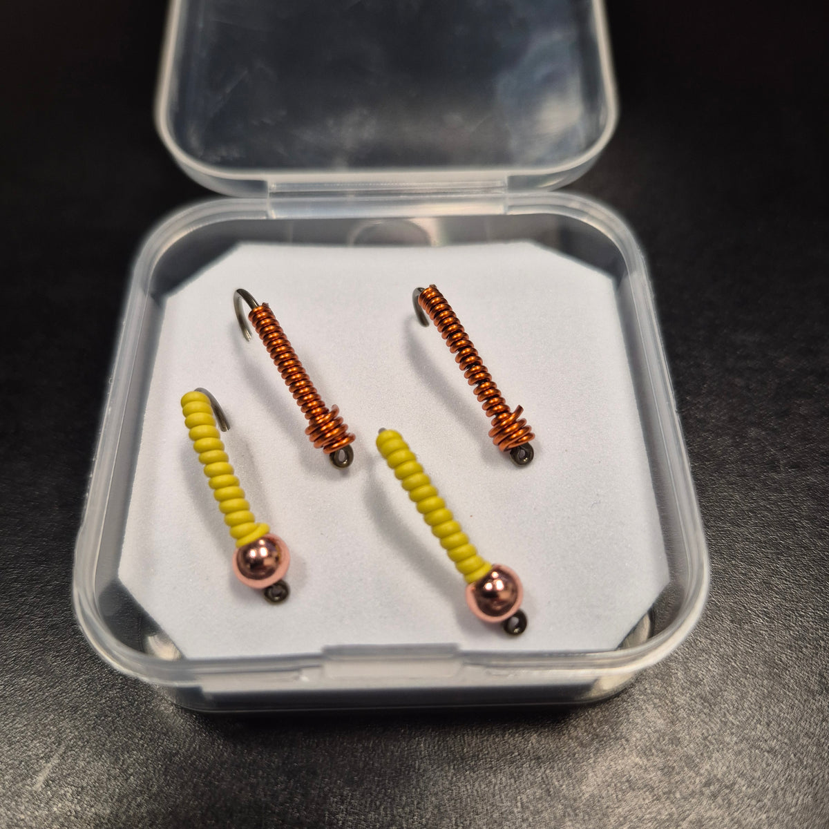 GTB Wire Worms Hook Size #6 4/pk