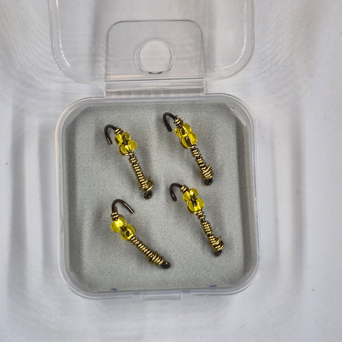 GTB Wire Worms Hook Size #6 4/pk